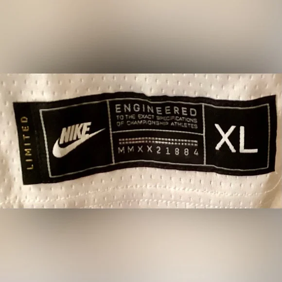 Villanova Wildcats Autographed White Kris Jenkins Jersey - Picture 5 of 5